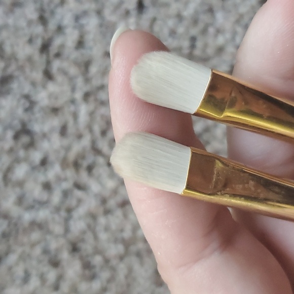 Tom Ford Flat Eye Shadow Brush 03 - Picture 5 of 6